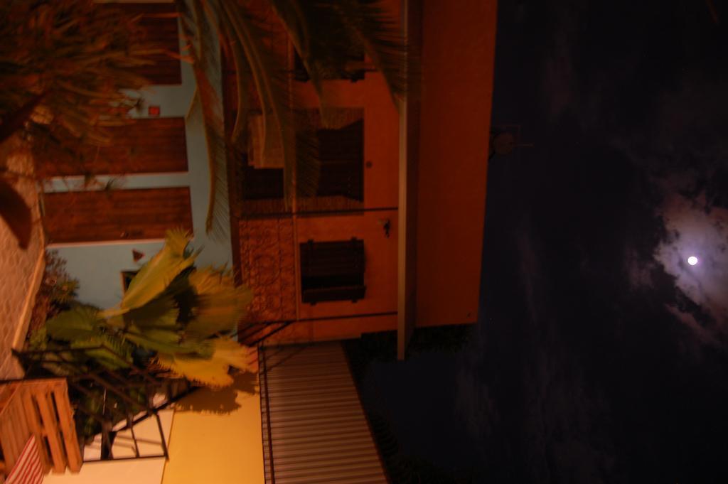 La Choza Guesthouse Santo Domingo Exterior foto
